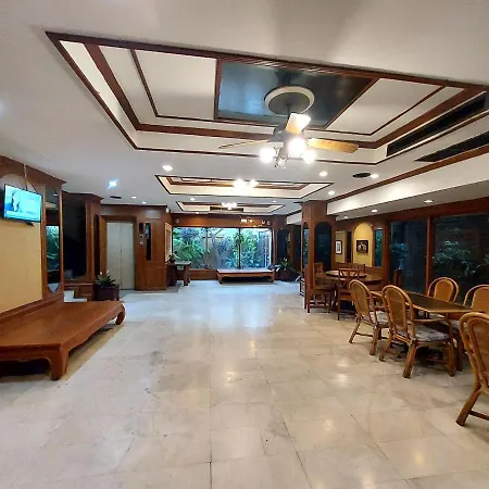 Traveller Inn Hotel